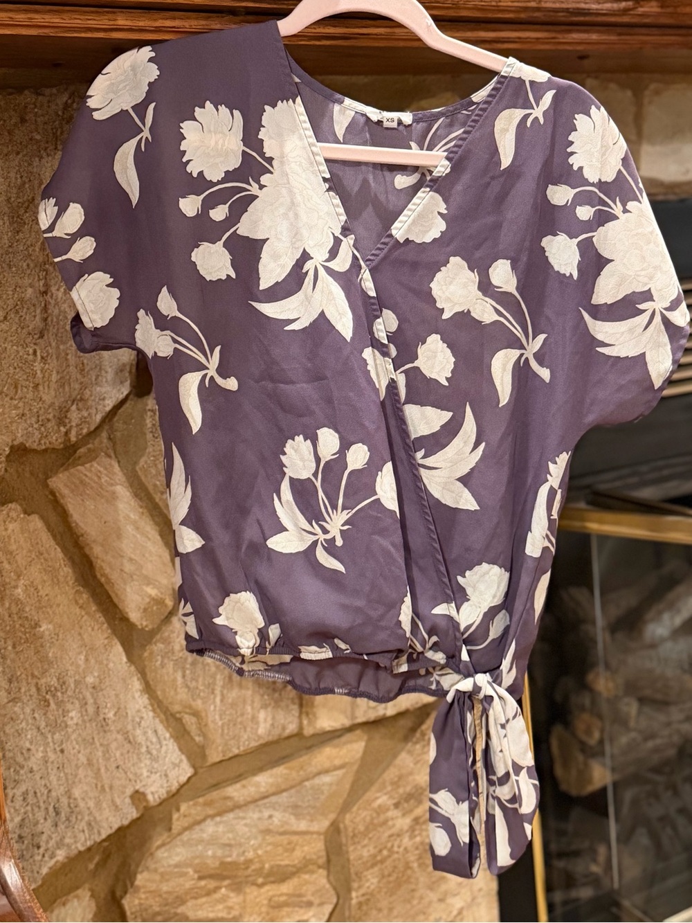 Women's Lilac Floral Wrap Tie-Front Blouse